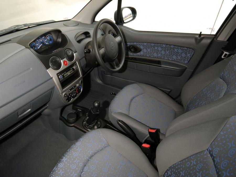 Интерьер Chevrolet Matiz 2005 года  (UK) (фото 3 из 16)
